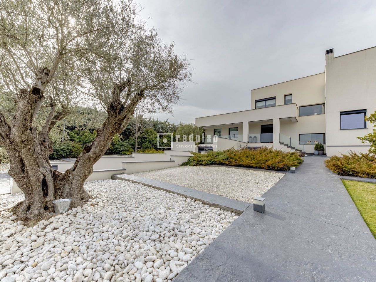 Casa en venta en  Boadilla del Monte, Madrid  1/1