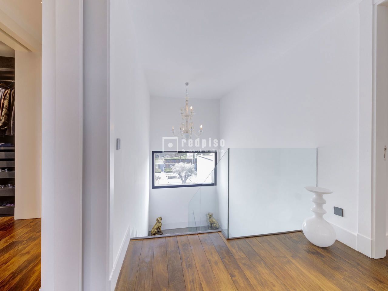 Casa en venta en Boadilla Del Monte, Madrid 77/127