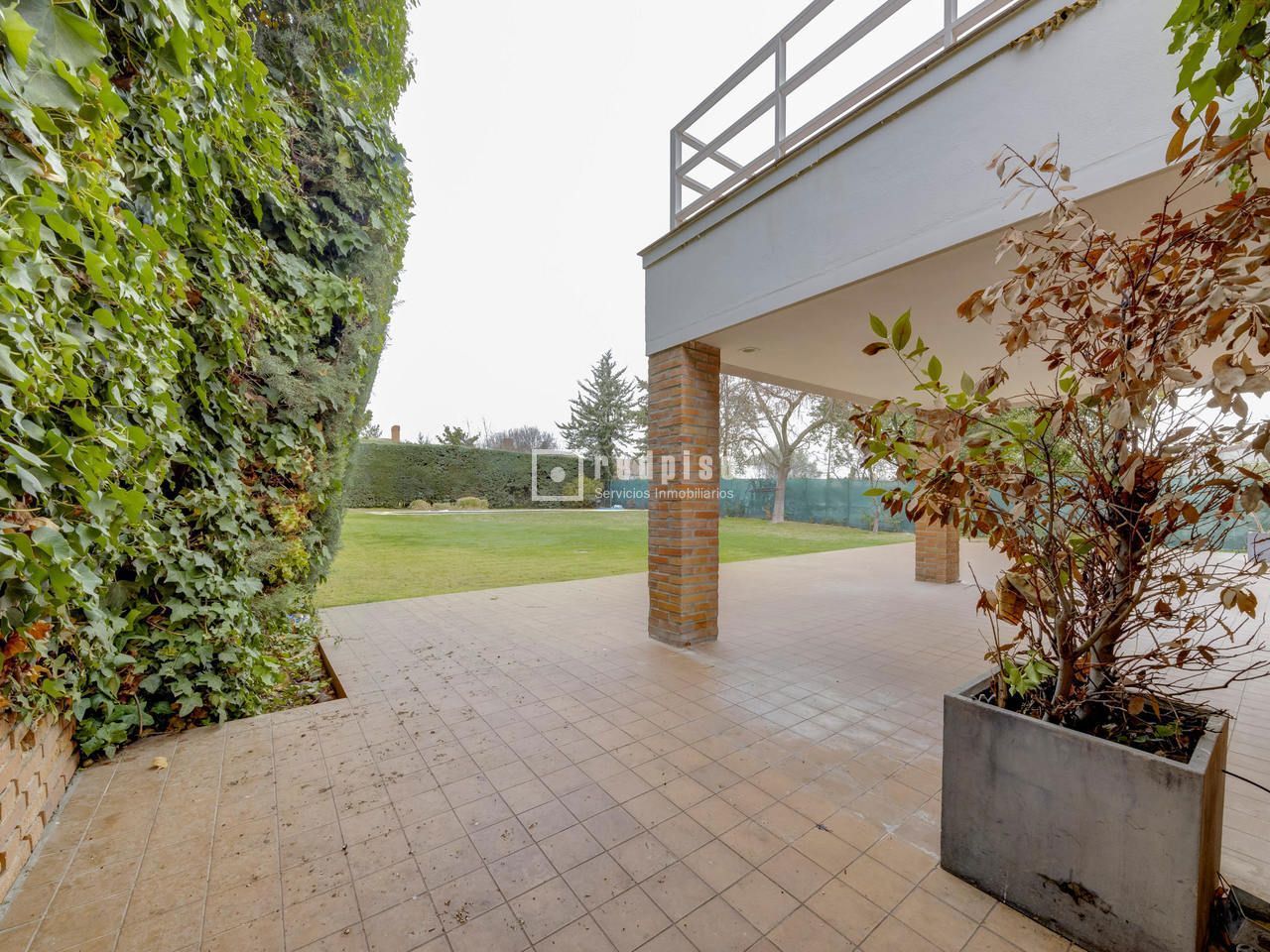 Casa en alquiler en  Majadahonda, Madrid  42/89