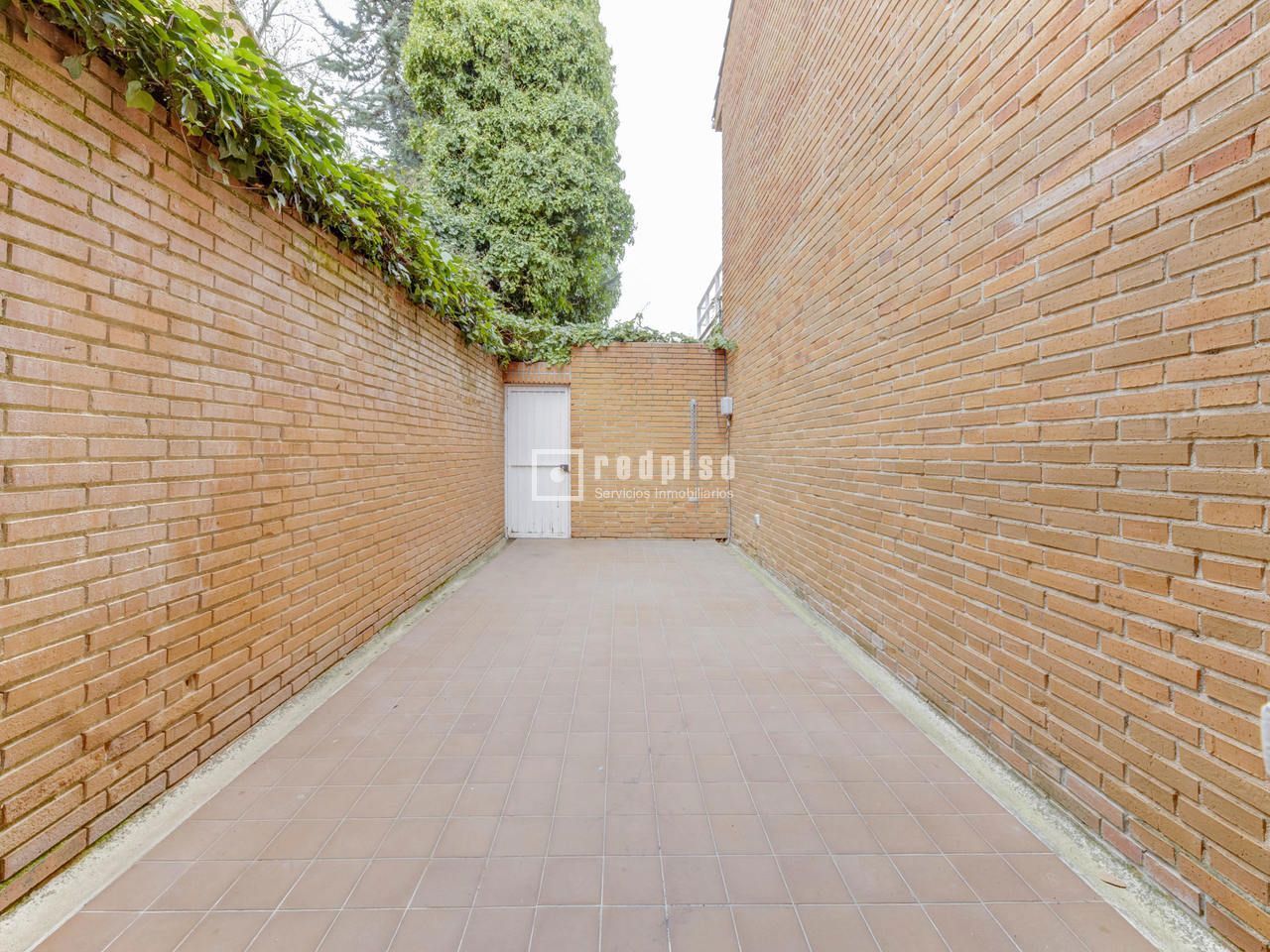 Casa en alquiler en  Majadahonda, Madrid  41/89