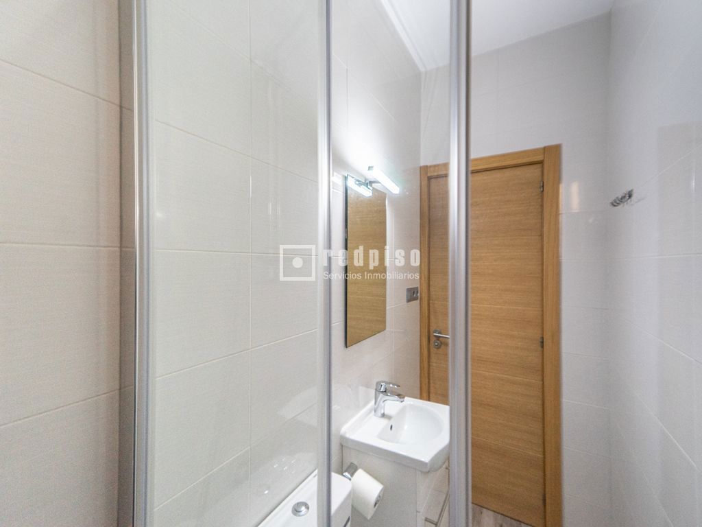 Piso en alquiler en calle De Donoso Cortés, Madrid, Madrid 15/25