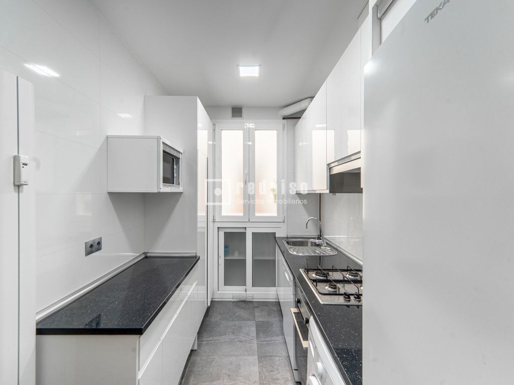 Piso en alquiler en calle De Donoso Cortés, Madrid, Madrid 22/25