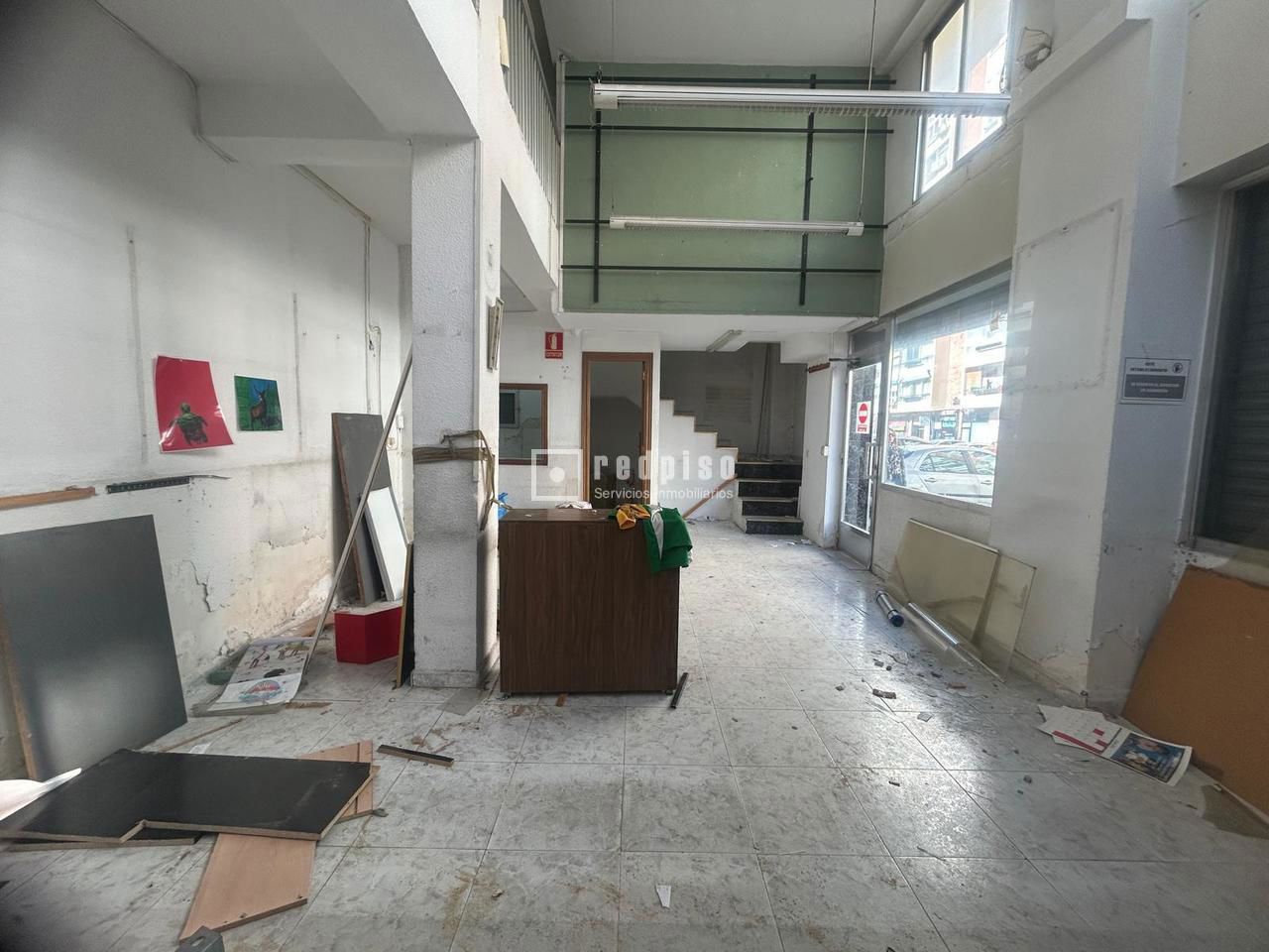 Local en venta en calle De Ponferrada, Fuencarral-el Pardo, Madrid 8/11