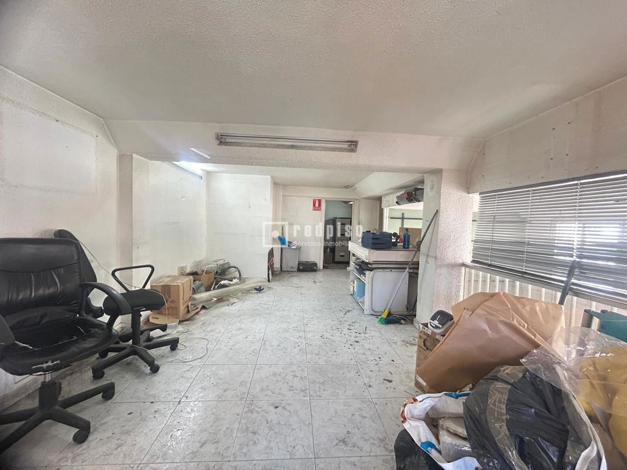 Local en venta en calle De Ponferrada, Fuencarral-el Pardo, Madrid 5/11