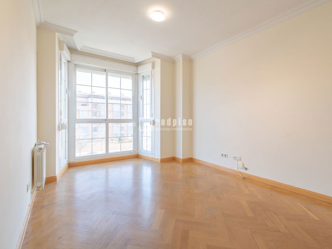 Piso en venta en  avenida de Francisco Pi y Margall, Madrid  1/1