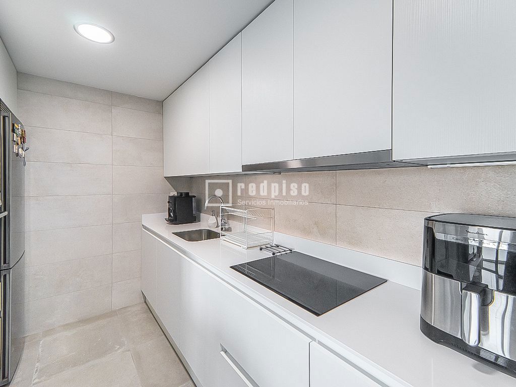 Piso en venta en Alcorcón, Madrid 10/28
