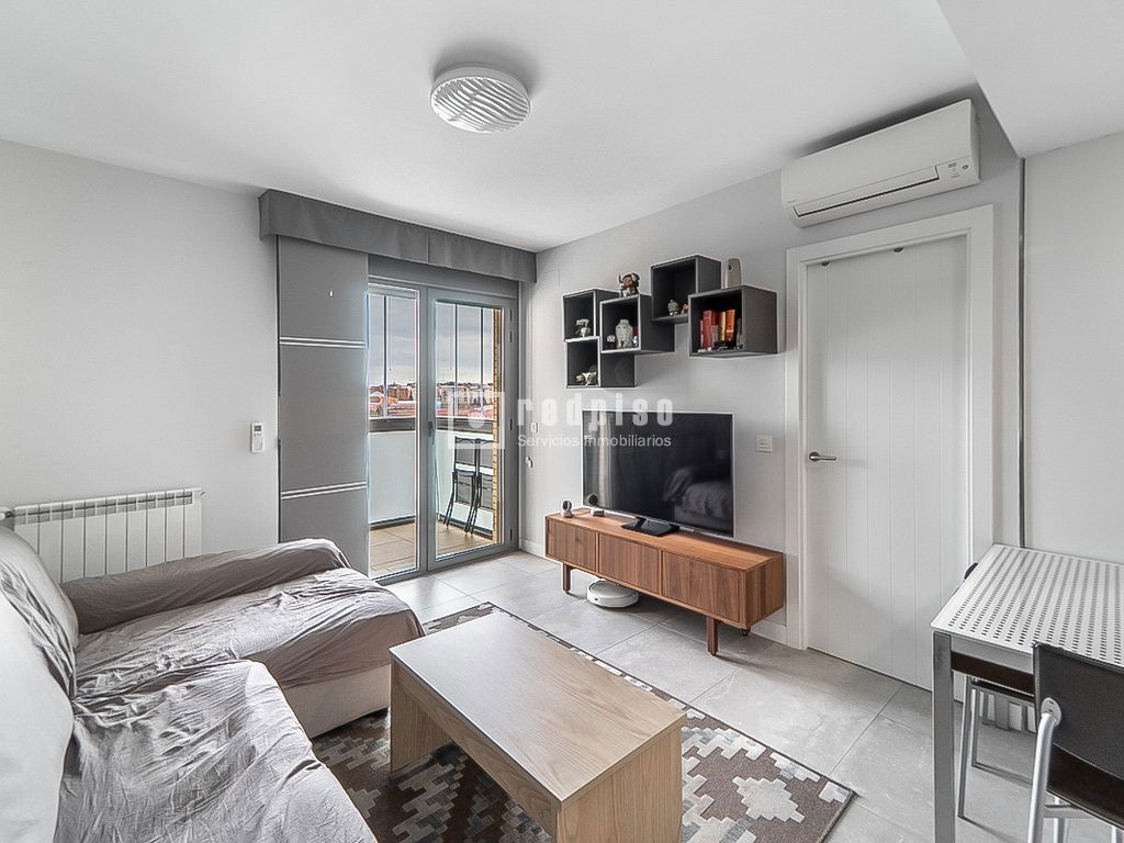 Piso en venta en Alcorcón, Madrid 5/28