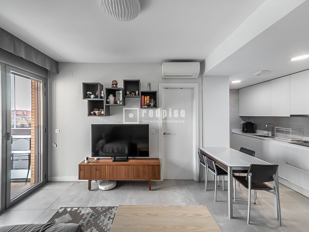 Piso en venta en Alcorcón, Madrid 2/28