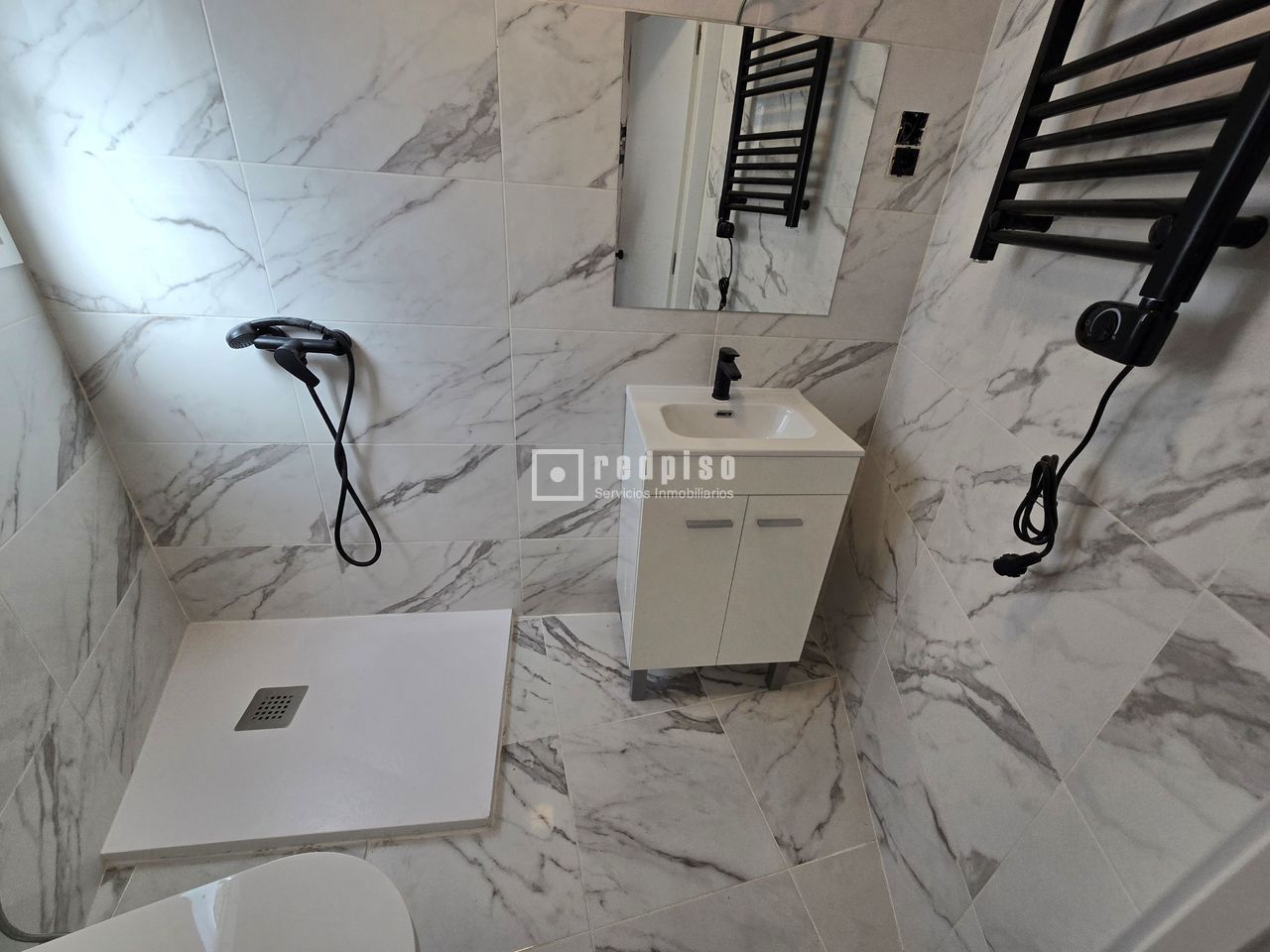 Piso en venta en calle De Jaime Vera, Madrid, Madrid 27/29