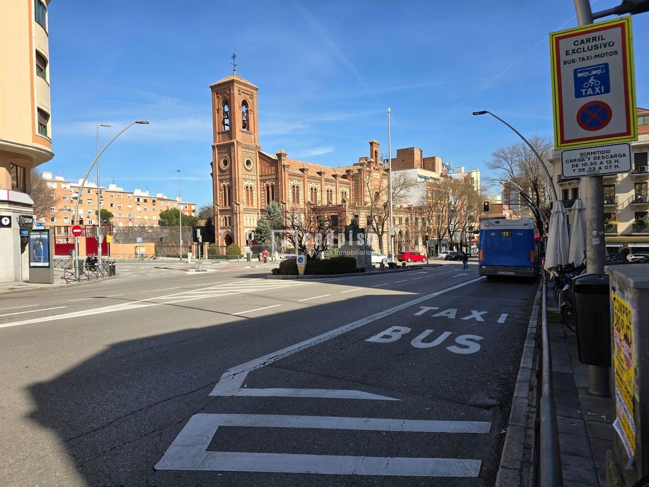 Piso en venta en calle De Jaime Vera, Madrid, Madrid 2/29