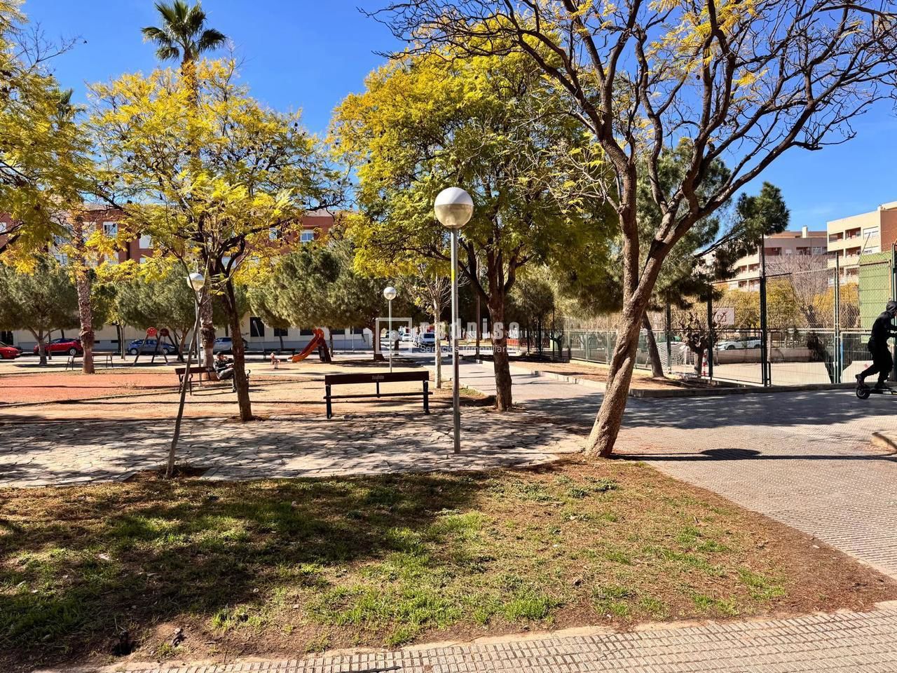 Casa en venta en  calle del Pintor Almela Costa, Murcia  59/59