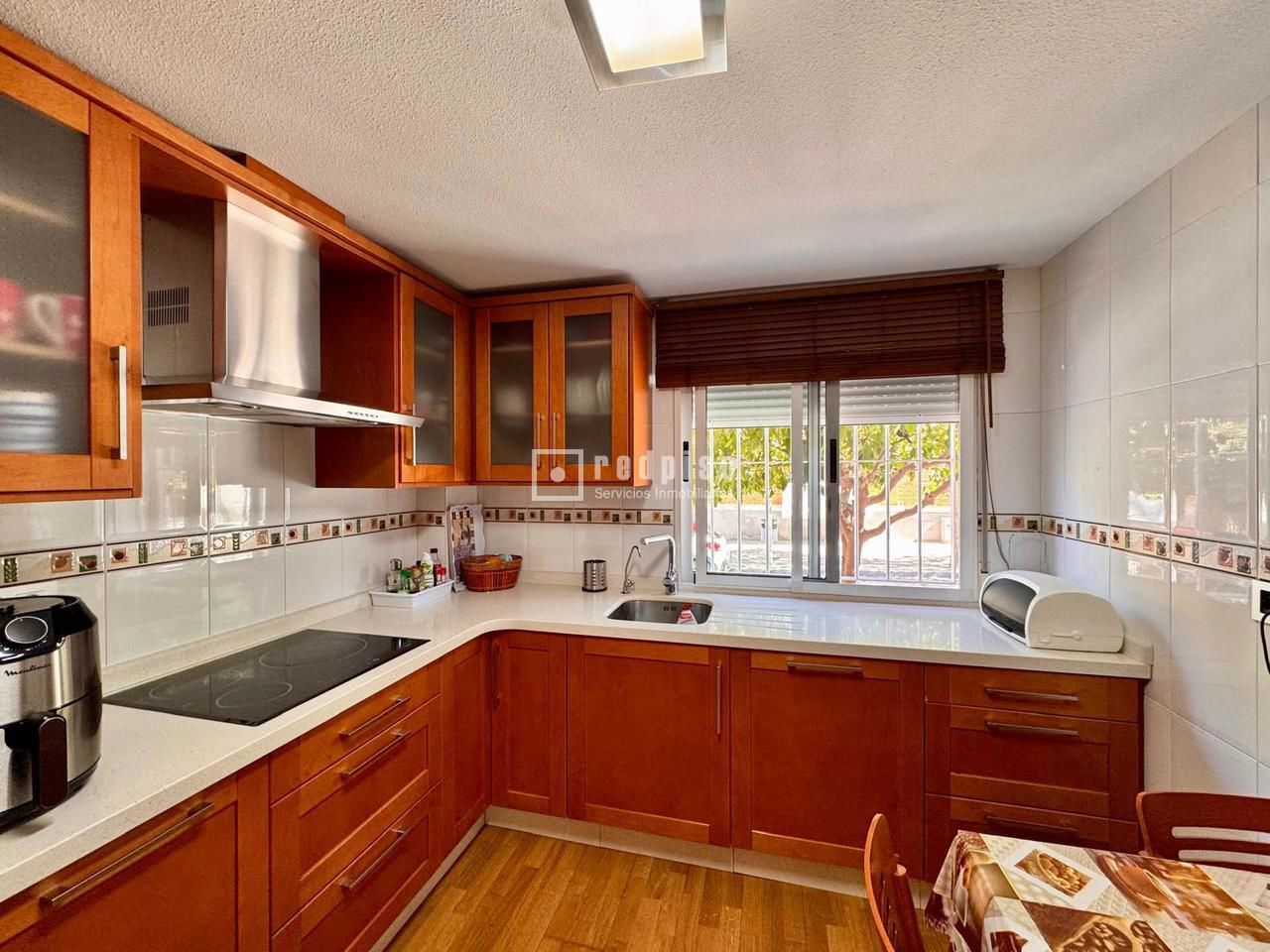 Casa en venta en  calle del Pintor Almela Costa, Murcia  17/59