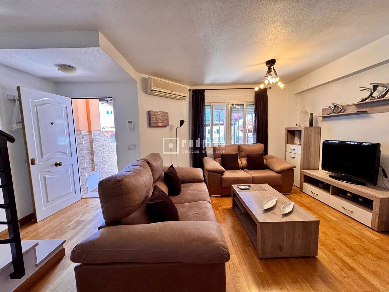 Casa en venta en  calle del Pintor Almela Costa, Murcia  7/59