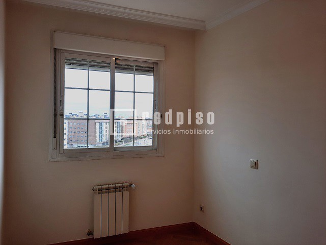 Piso en alquiler en  avenida de Francisco Pi y Margall, Madrid  26/52