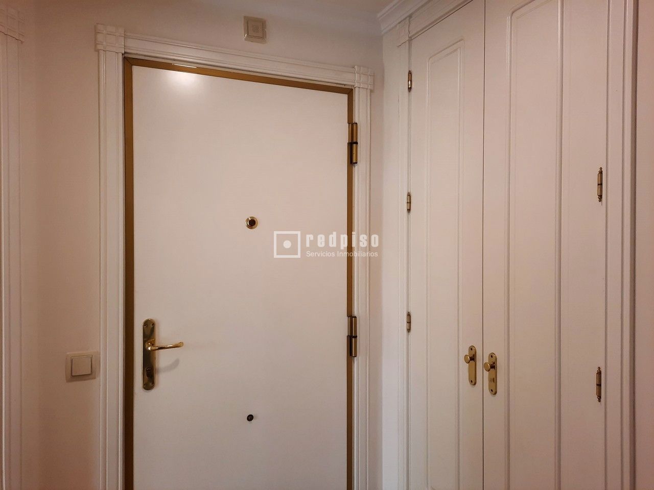 Piso en alquiler en  avenida de Francisco Pi y Margall, Madrid  2/52