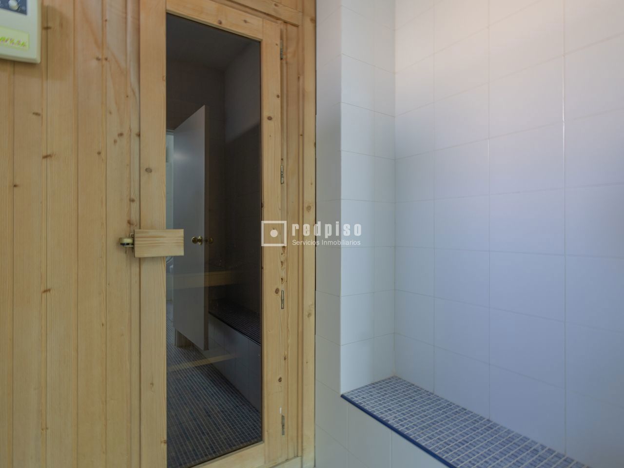 Piso en alquiler en  avenida de Francisco Pi y Margall, Madrid  46/52