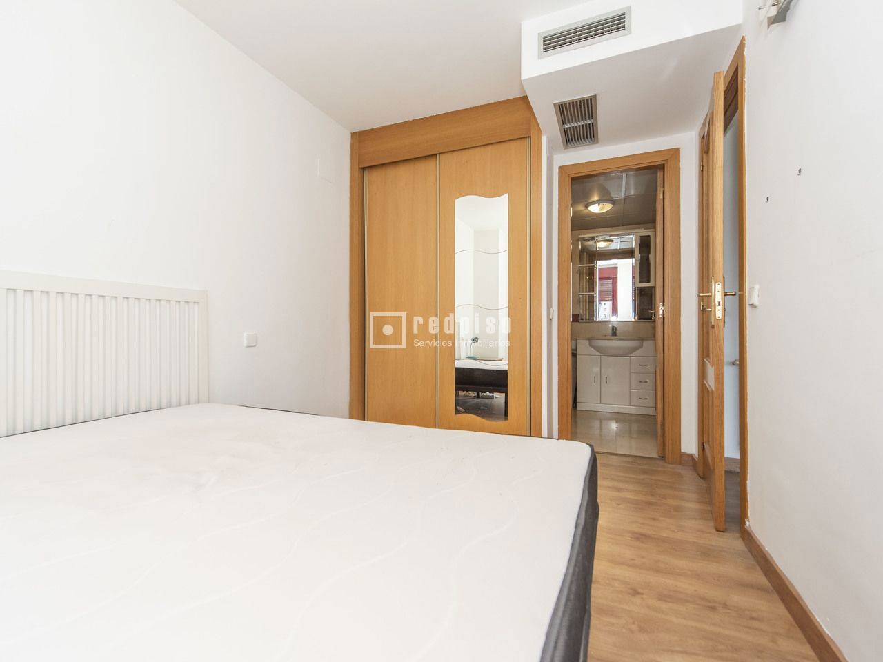 Piso en venta en calle Del Corindón, Madrid, Madrid 14/23