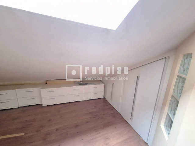 Piso en venta en Alcalá De Henares, Madrid 7/9