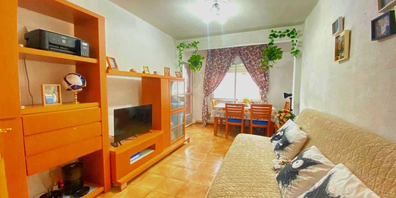 Piso en venta en  Alcalá de Henares, Madrid  1/1