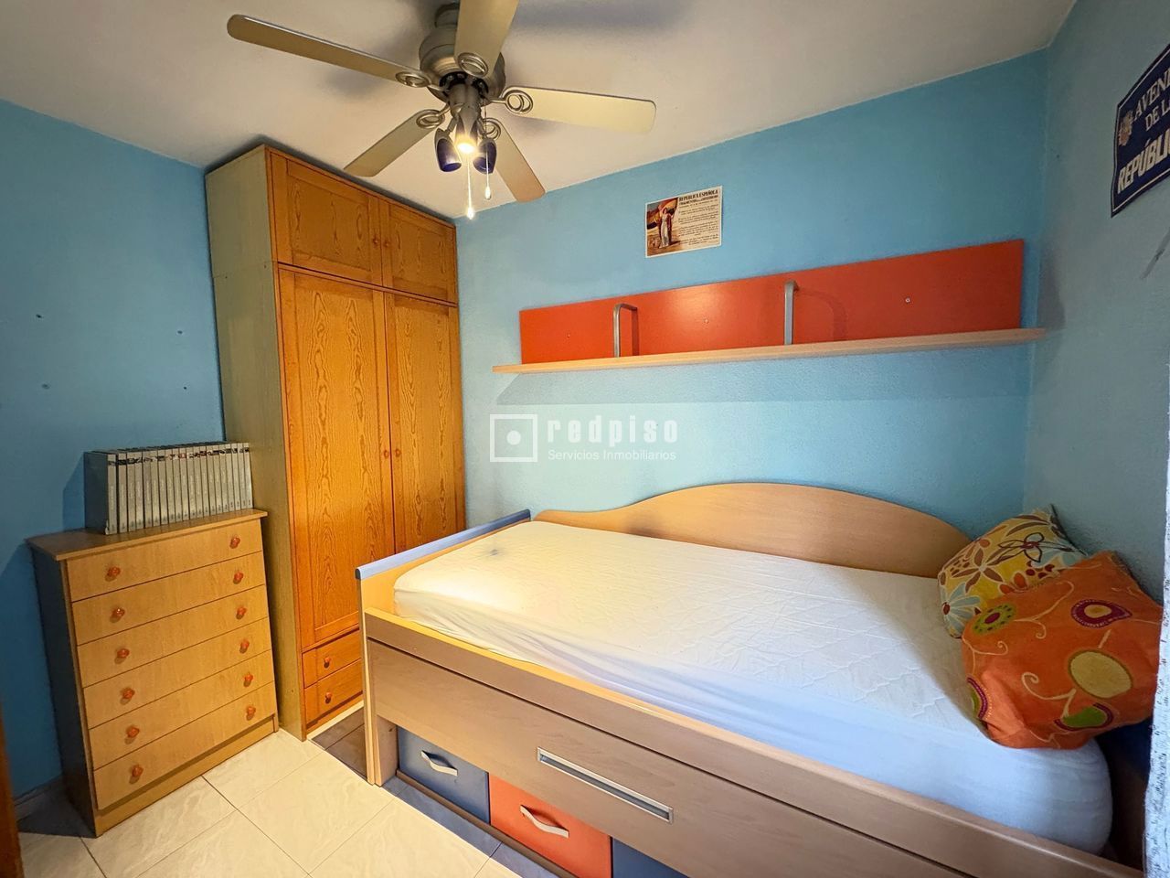 Piso en venta en calle De Godella, Villaverde, Madrid 8/15