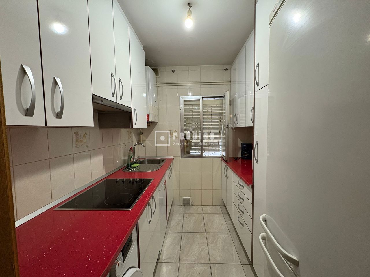 Piso en venta en calle De Godella, Villaverde, Madrid 6/15