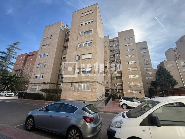 Piso en venta en calle Orquídea, Alcalá De Henares, Madrid 15/16