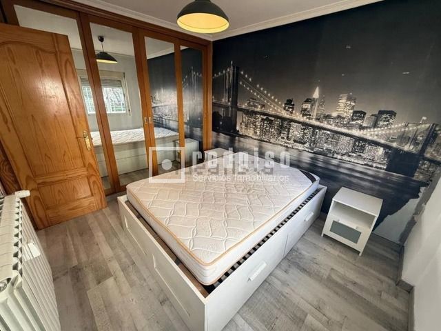 Piso en venta en calle Orquídea, Alcalá De Henares, Madrid 5/16