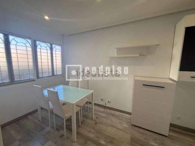 Piso en venta en calle Orquídea, Alcalá De Henares, Madrid 6/16