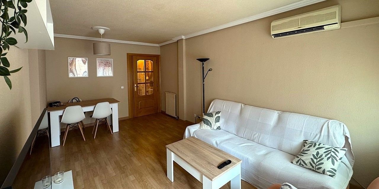 Piso en venta en  calle Motrico, San Fernando de Henares, Madrid  1/10