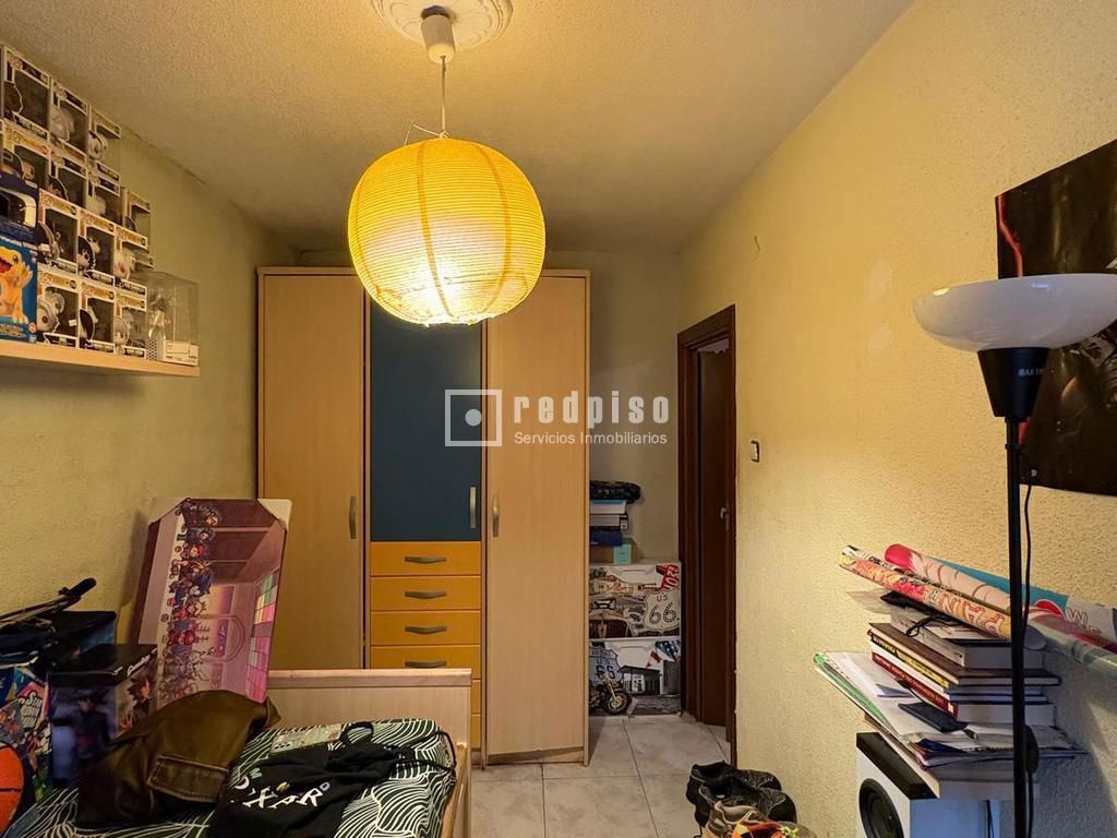 Piso en venta en calle De Benimamet, Villaverde, Madrid 10/16