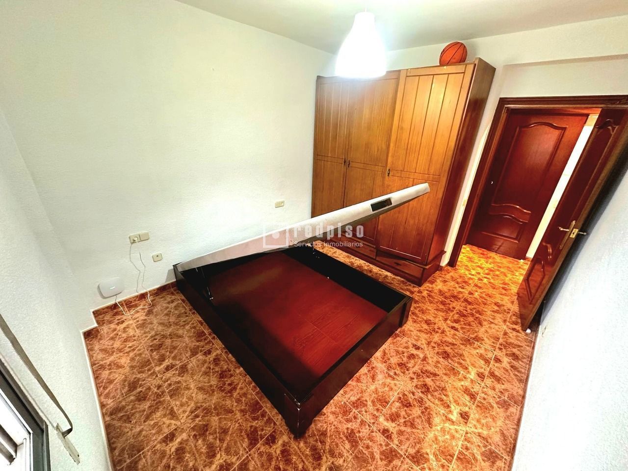 Piso en venta en calle Beatriz Galindo, Alcalá De Henares, Madrid 9/12