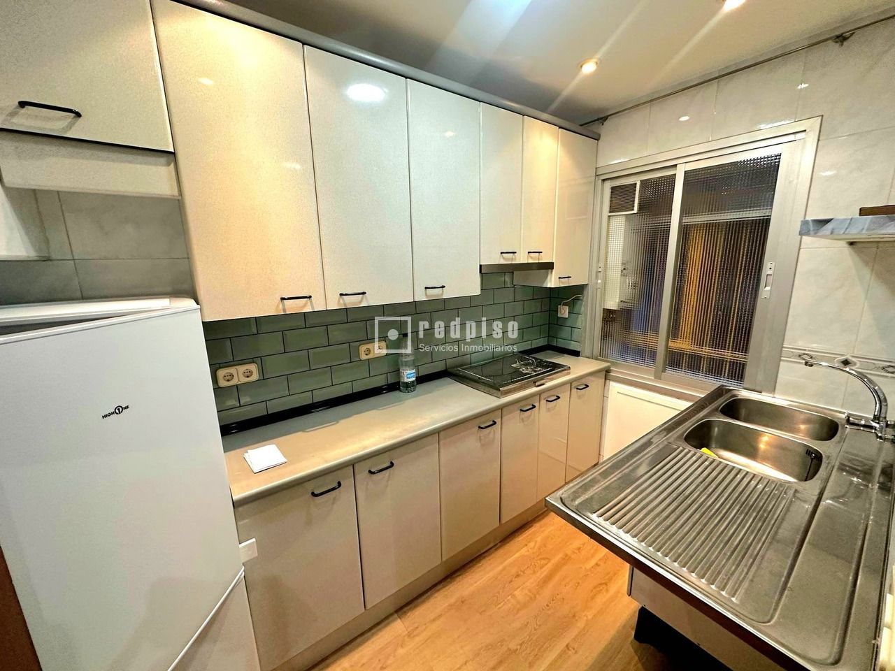 Piso en venta en calle Beatriz Galindo, Alcalá De Henares, Madrid 3/12