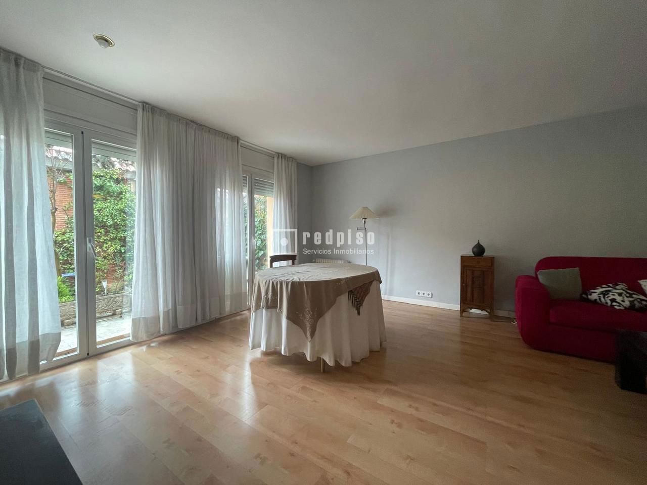 Casa en alquiler en  Madrid  8/51