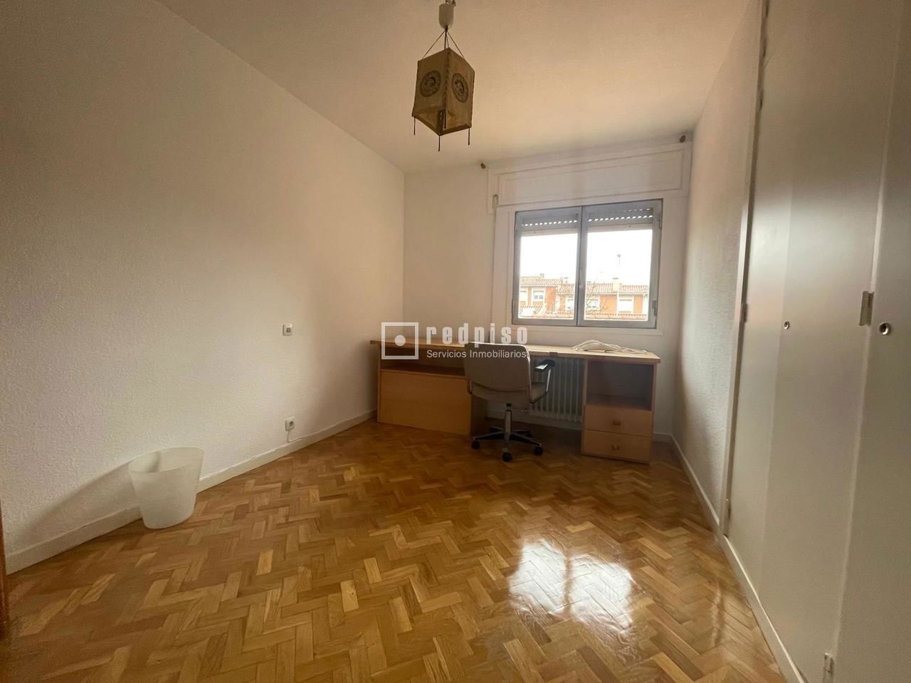 Casa en alquiler en  Madrid  41/51