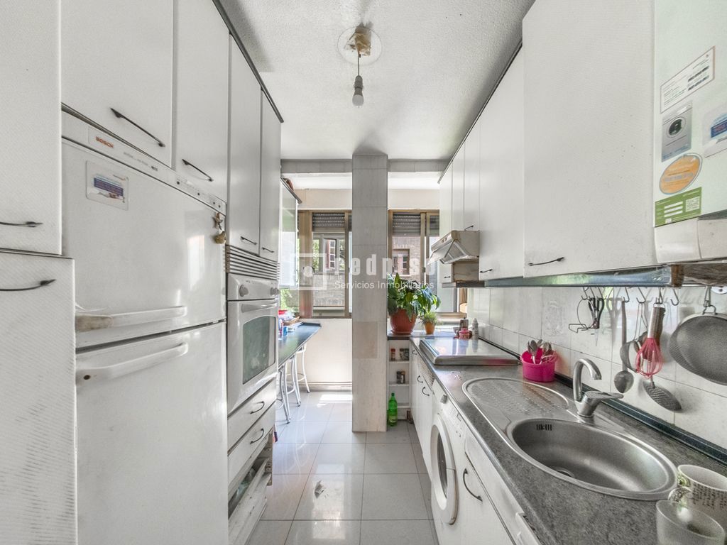 Piso en venta en calle De José Celestino Mutis, Madrid, Madrid 4/17