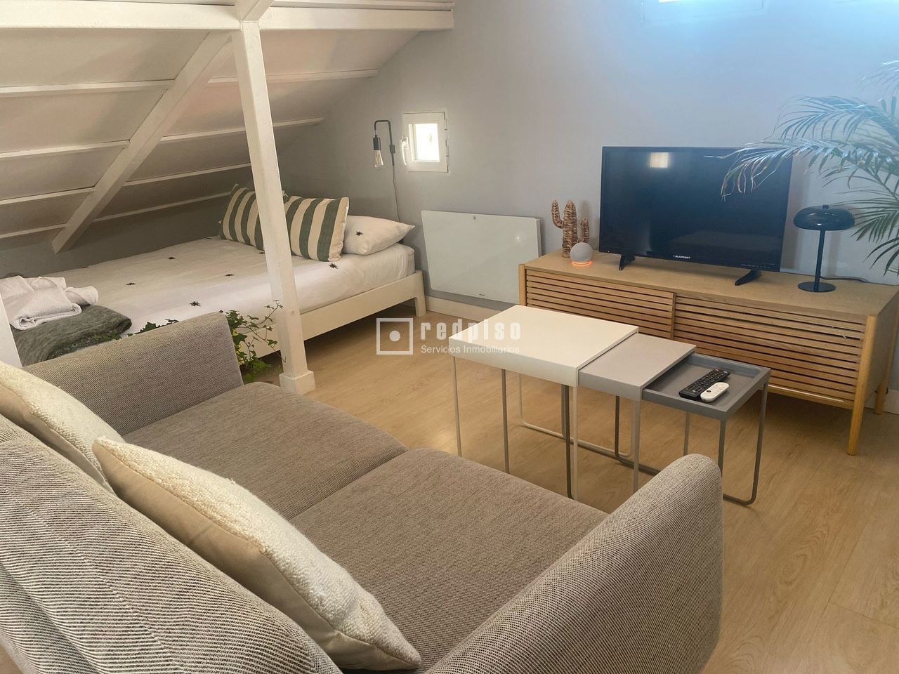 Piso en venta en calle De Pelayo, Chamberí, Madrid 4/17