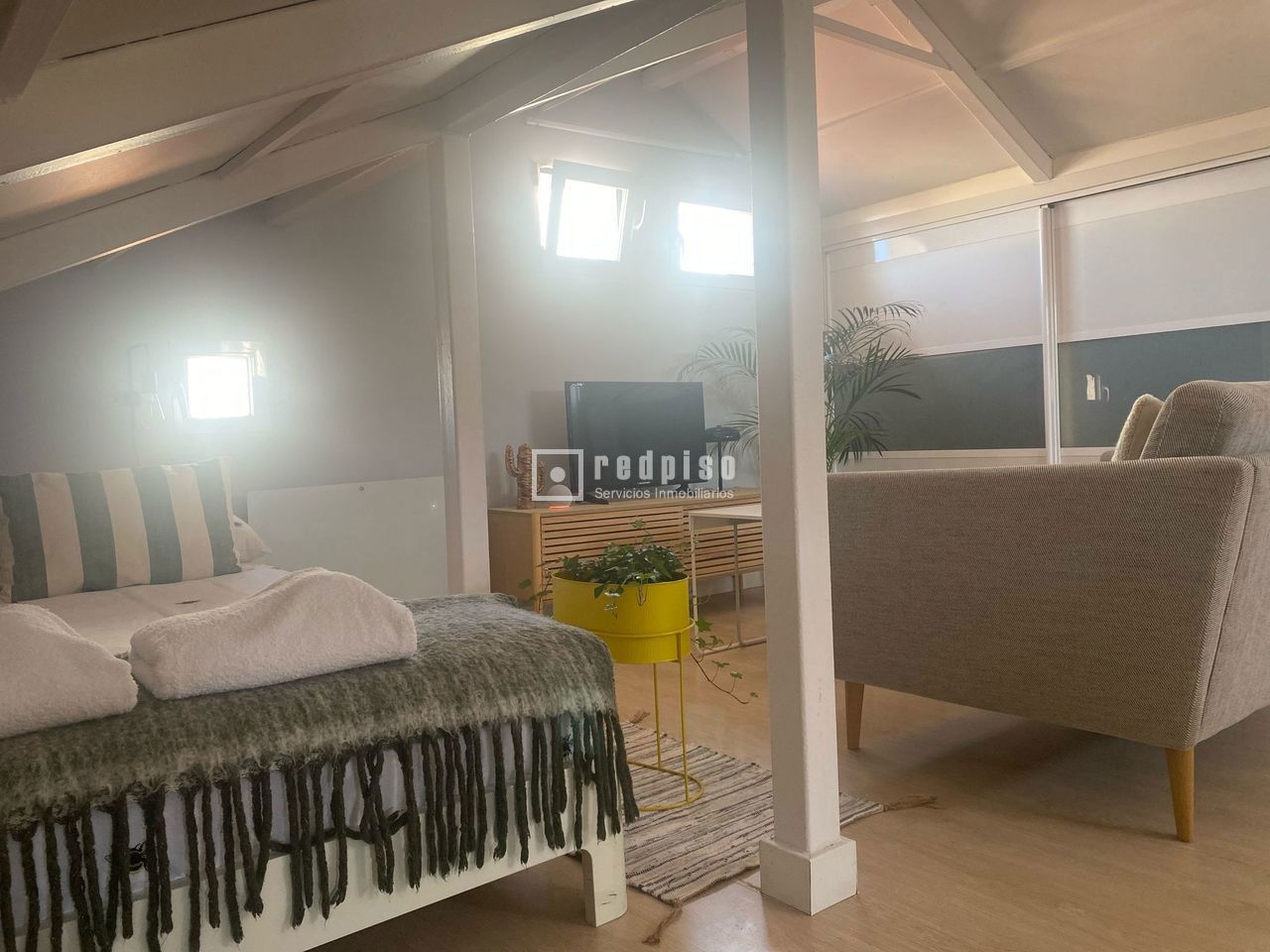 Piso en venta en calle De Pelayo, Chamberí, Madrid 10/17