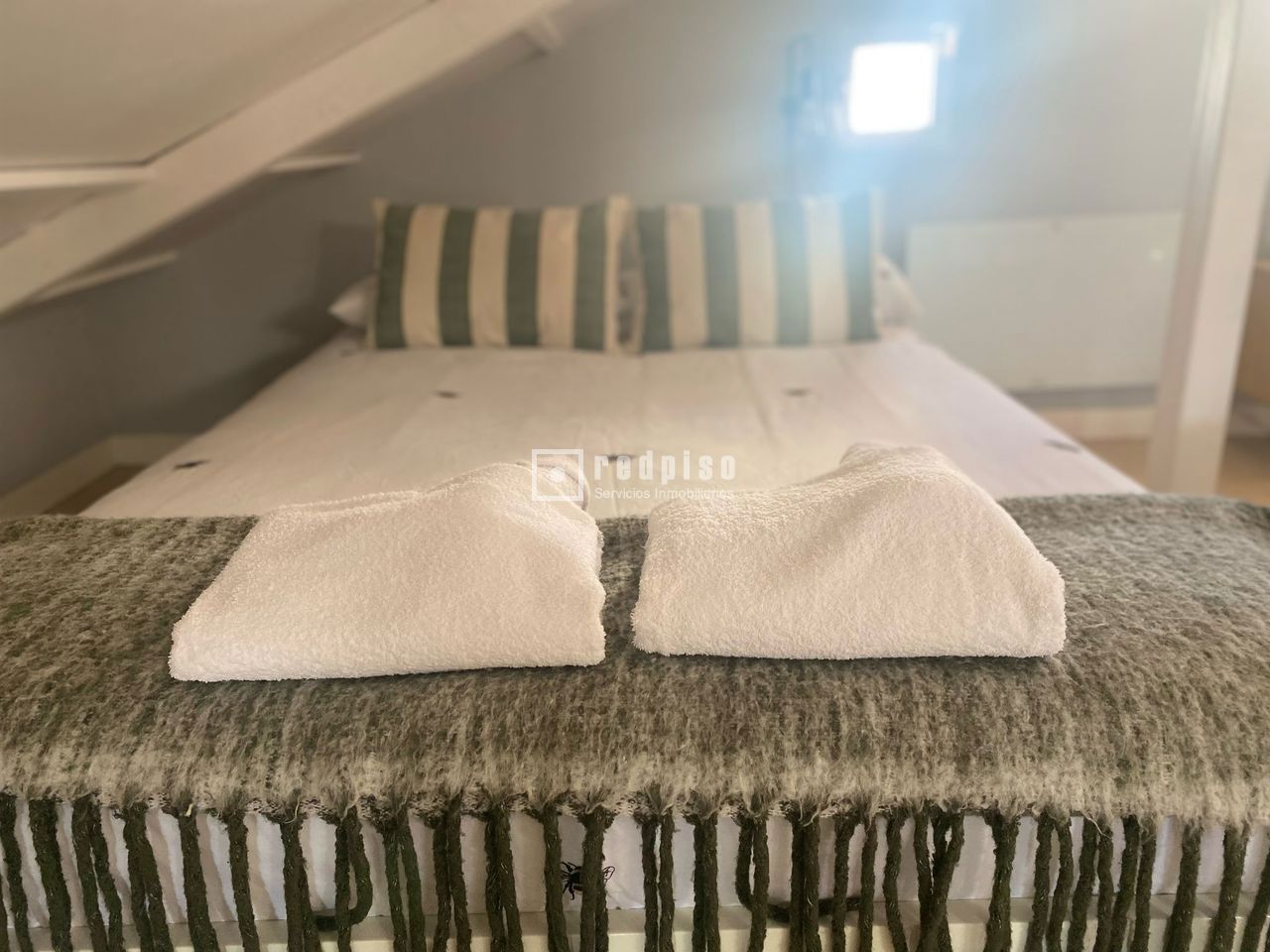 Piso en venta en calle De Pelayo, Chamberí, Madrid 12/17