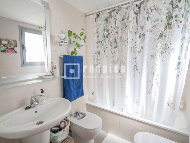 Piso en venta en calle De El Ferrol, Arroyomolinos, Madrid 30/43