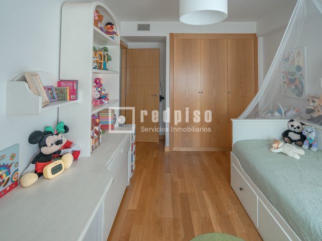 Piso en venta en calle De El Ferrol, Arroyomolinos, Madrid 36/43