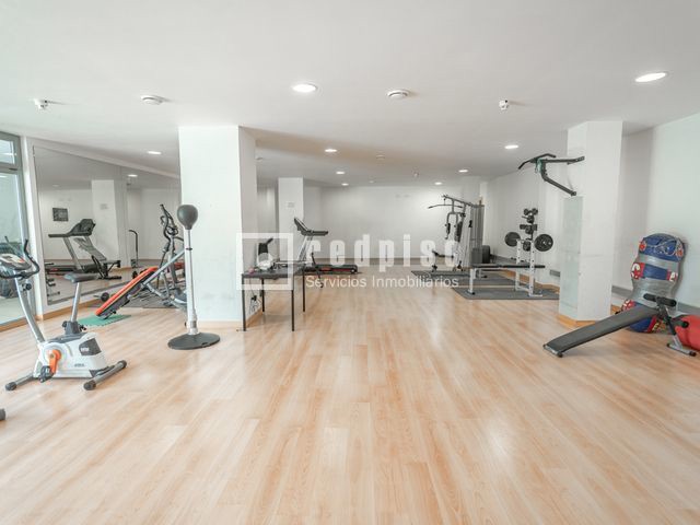 Piso en venta en calle De El Ferrol, Arroyomolinos, Madrid 41/43