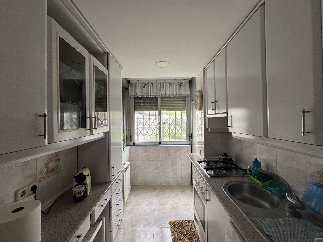 Piso en venta en  avenida de Madrid, Coslada, Madrid  15/17