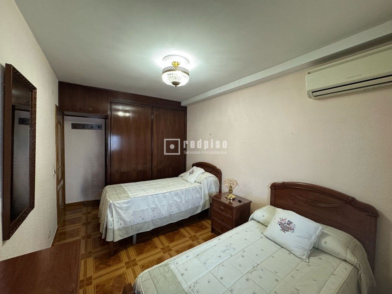 Piso en venta en  avenida de Madrid, Coslada, Madrid  12/17