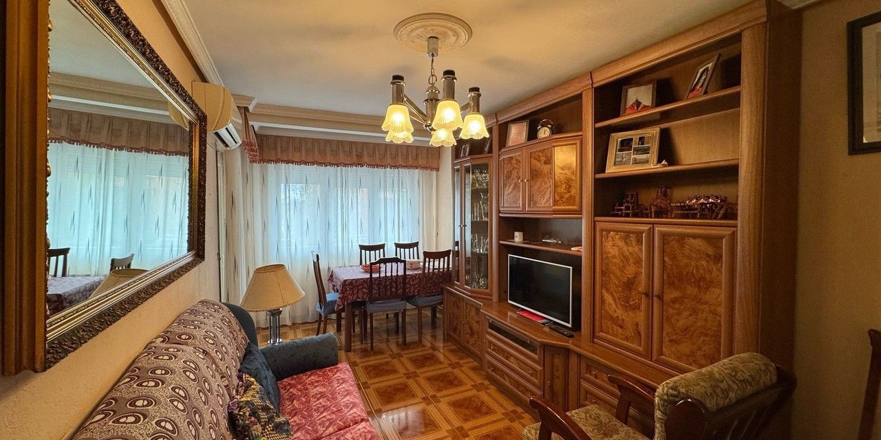 Piso en venta en  avenida de Madrid, Coslada, Madrid  1/17