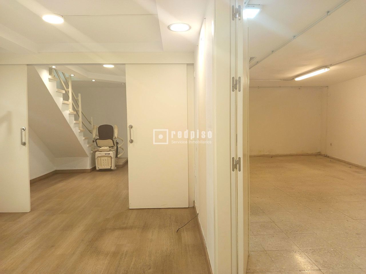 Local en venta en  calle de San Vicente de Paúl, Casco Antiguo, Sevilla  39/45