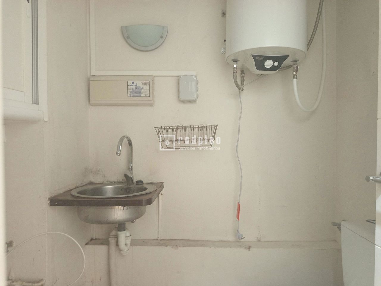 Local en venta en  calle de San Vicente de Paúl, Casco Antiguo, Sevilla  25/45