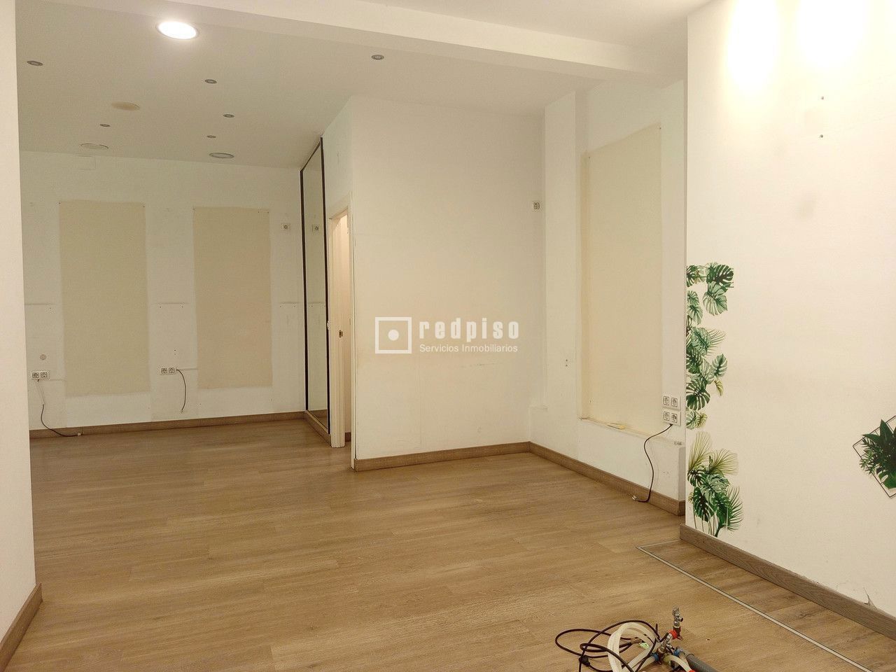 Local en venta en  calle de San Vicente de Paúl, Casco Antiguo, Sevilla  19/45