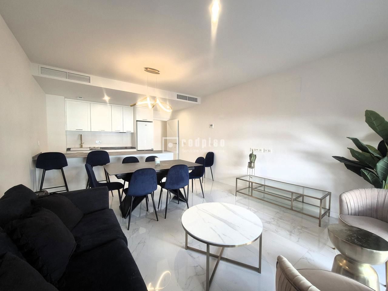 Piso en alquiler en  Sevilla  7/28