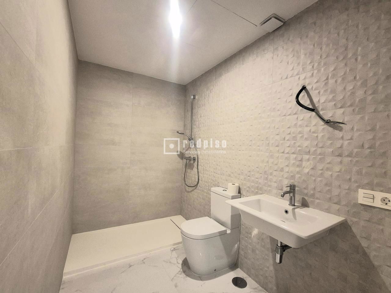 Piso en alquiler en  Sevilla  21/28