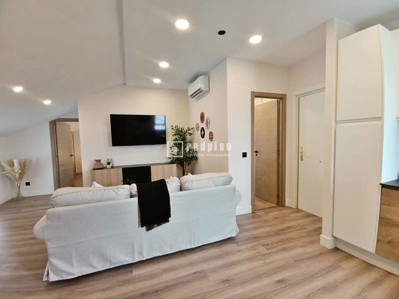 Piso en alquiler en Madrid 3/17